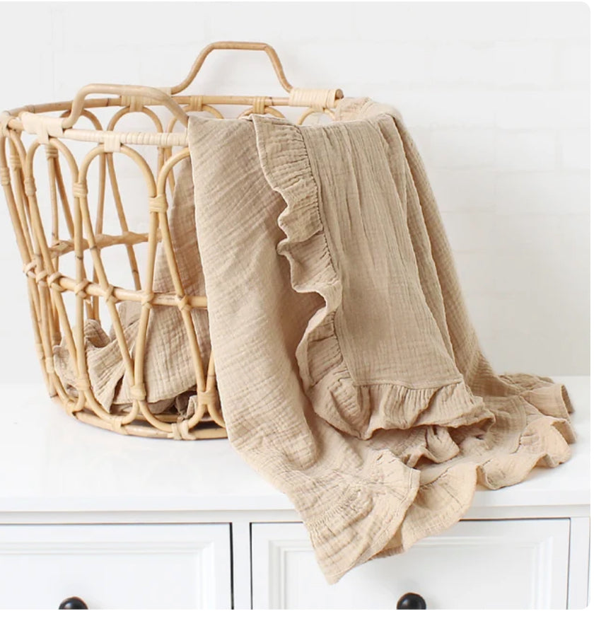 Ruffle edge cotton swaddle