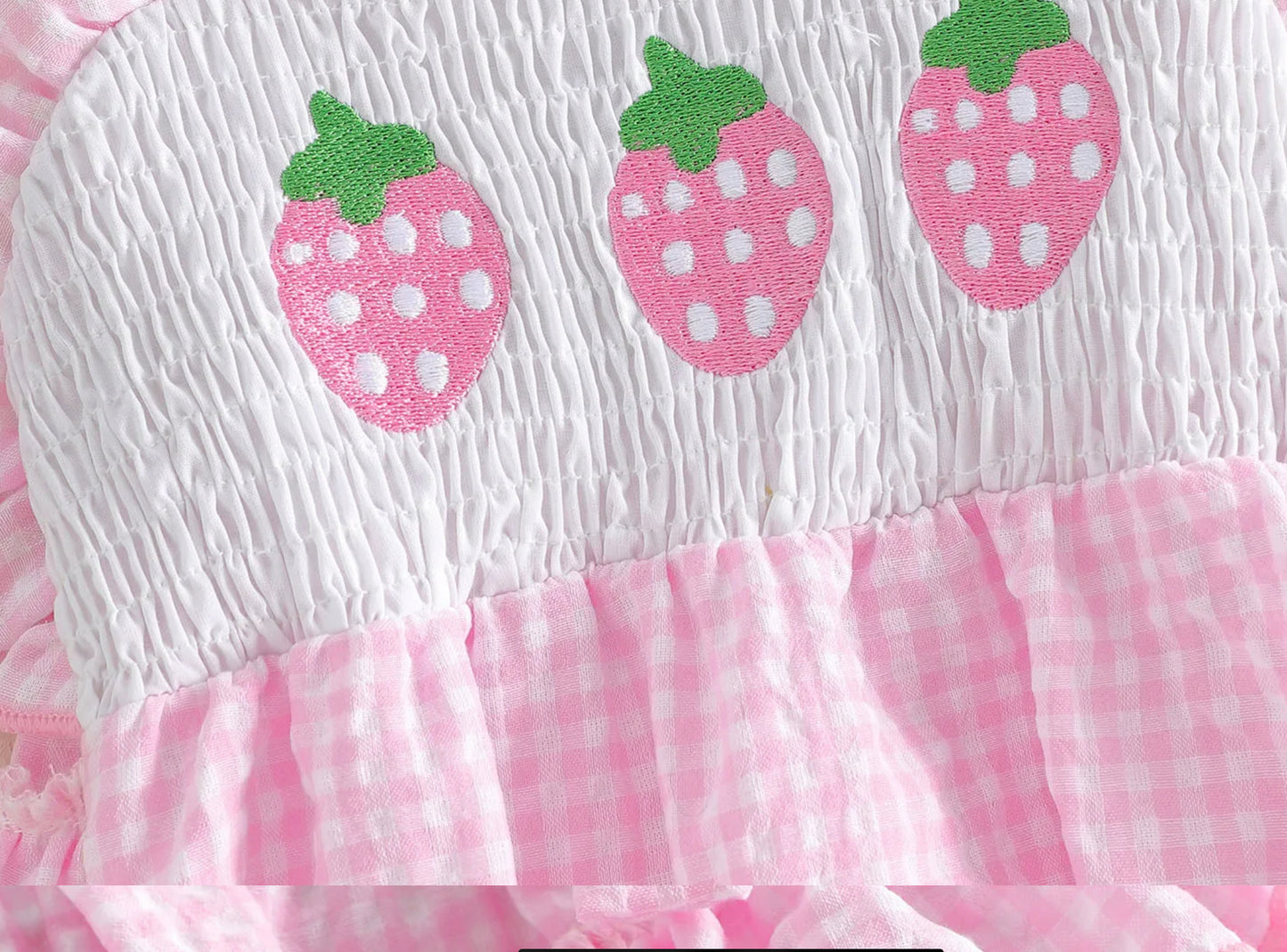 🌸🌸 BABY GIRLS CLOTHING - Special Price- Pink Strawberries Romper