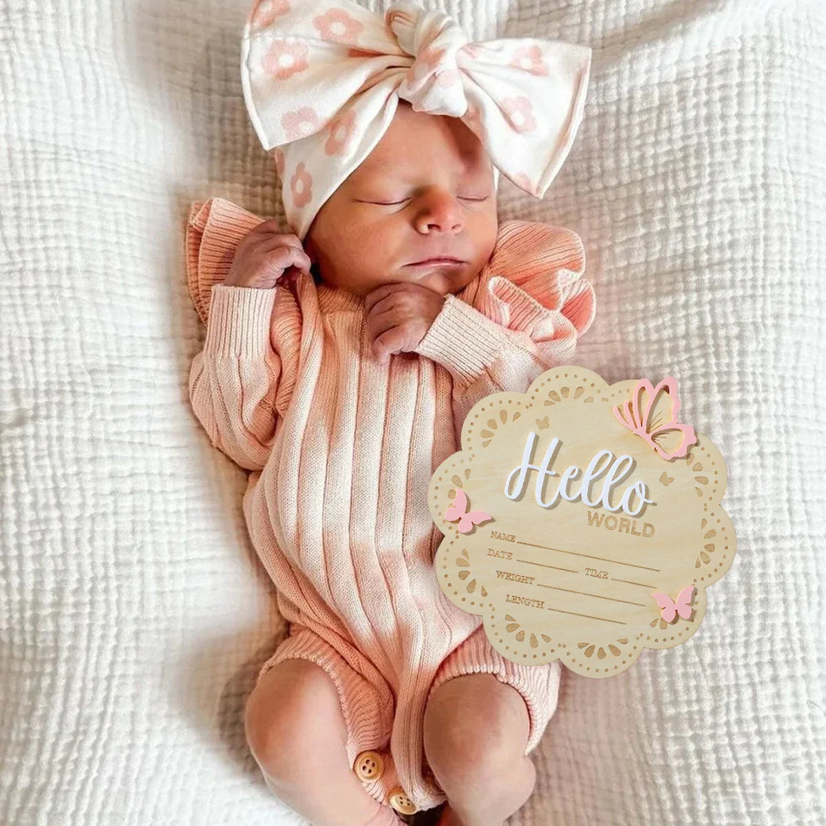 BIRTH ANNOUNCEMENTS