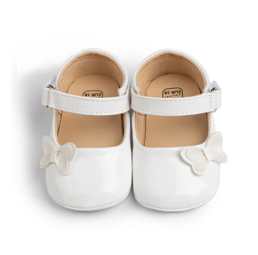 $15 CLEARANCE- butterfly white shoes