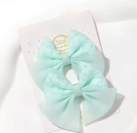 CLEARANCE- Trudy tulle  clips x 2