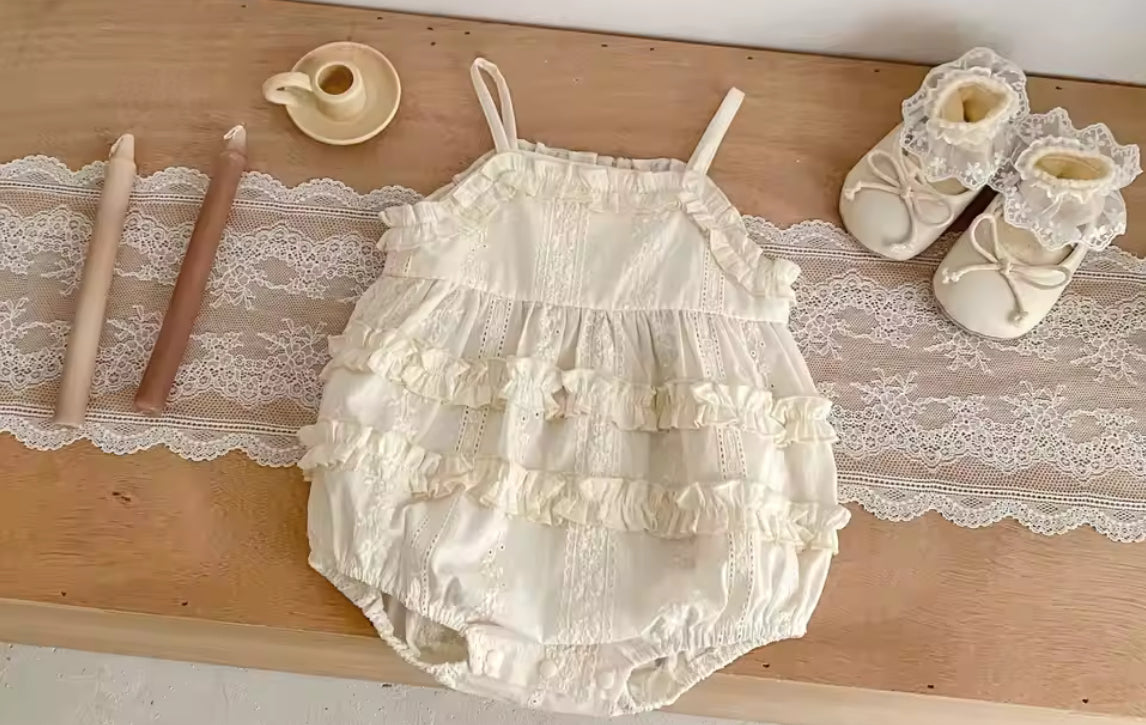 🌺🌺 SPECIAL PRICE- Donna Playsuit