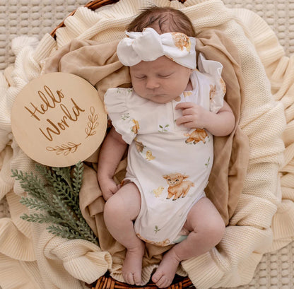 Highland Cows Short Sleeve Organic Bodysuit with Frill