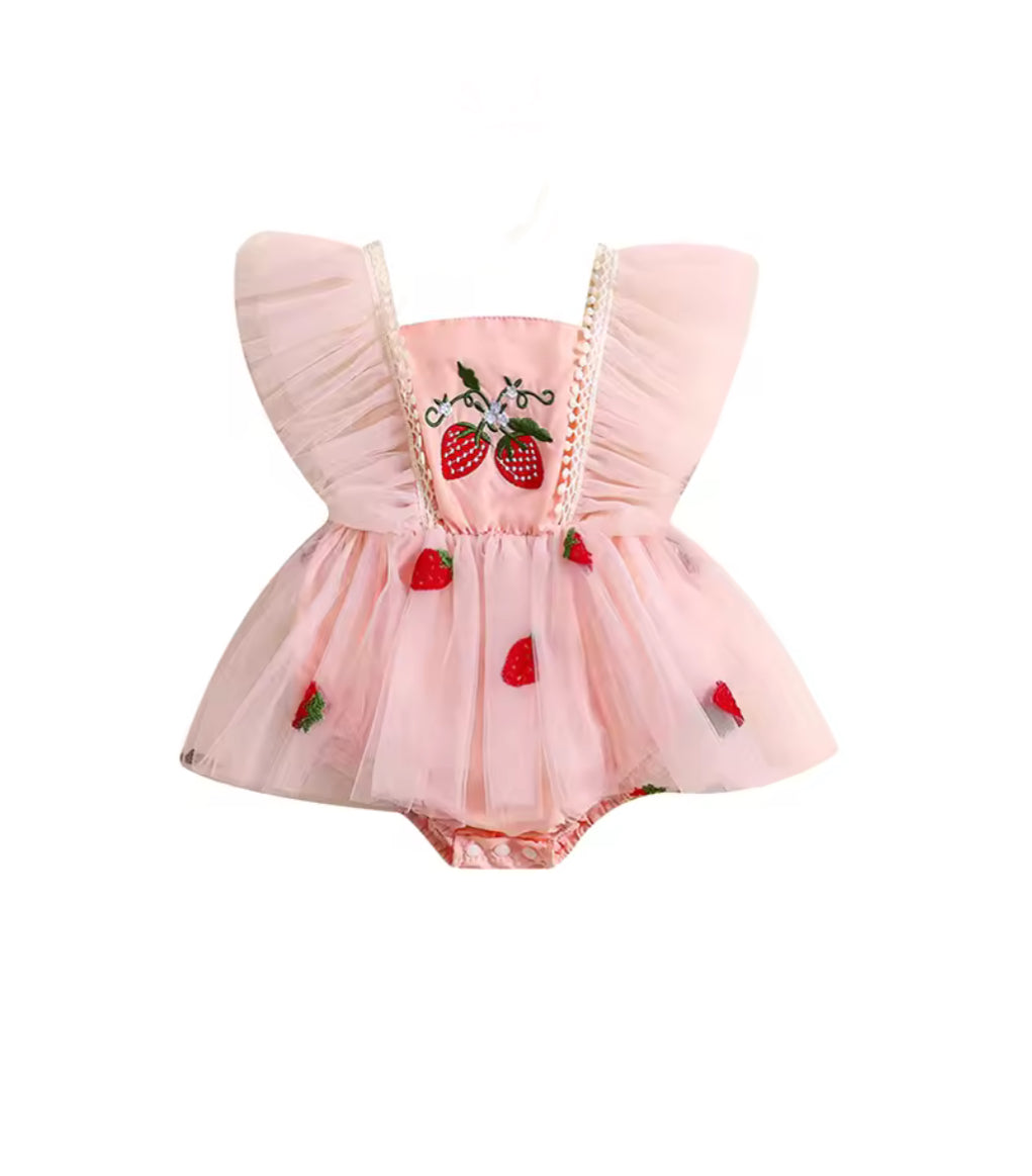 🌺🌺 Special Price- Strawberry ruffles Romper