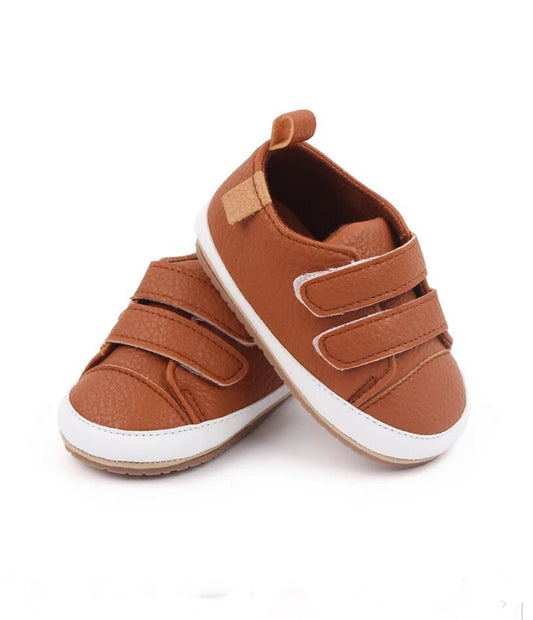 $14.99  CLEARANCE -  Max first walker Shoes