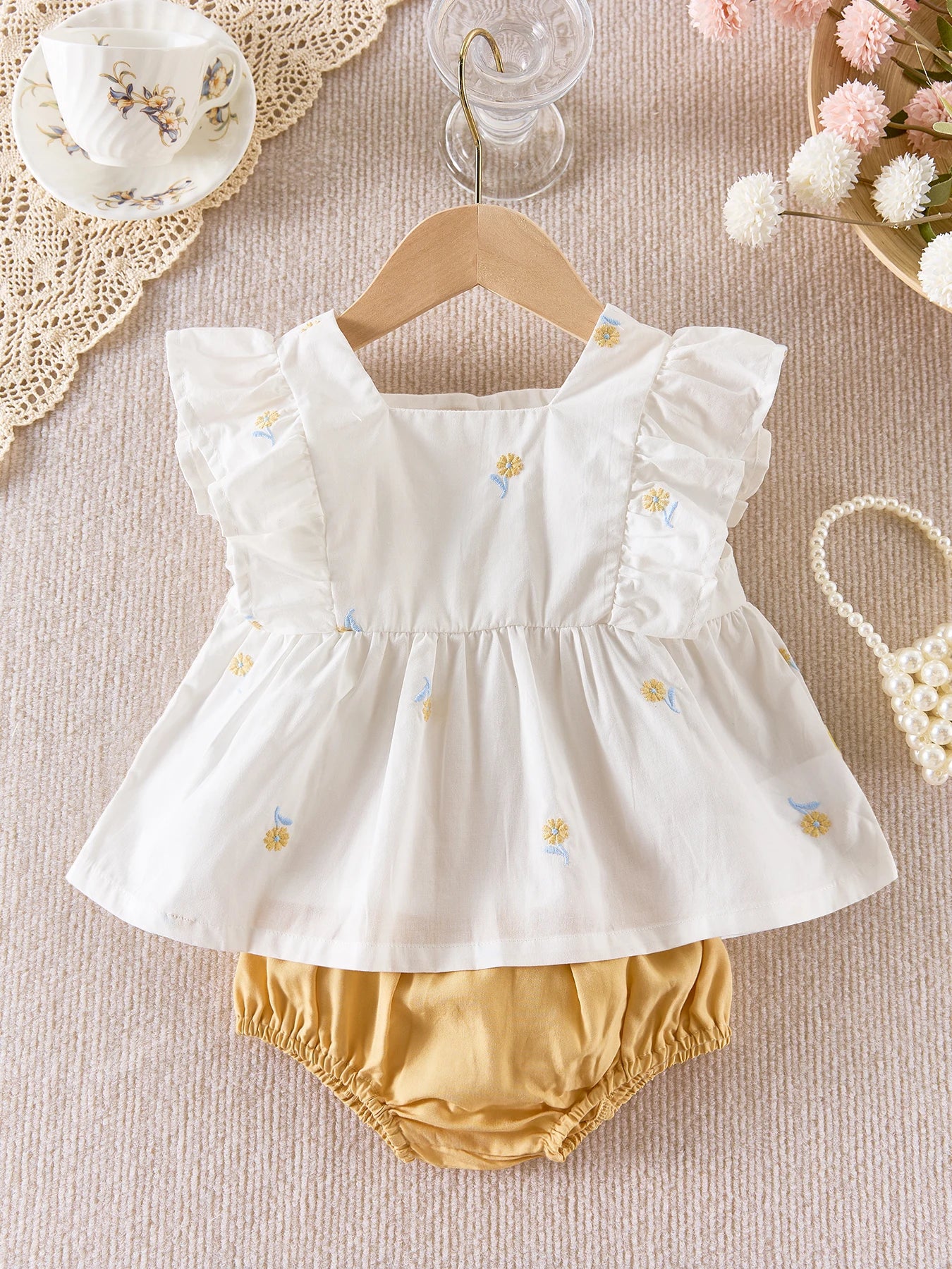 🌸🌸 BABY GIRLS CLOTHING - Special Price-  Danni Set- Sunflower