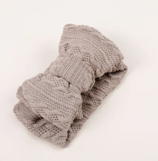 Oversized cable Bow Headband