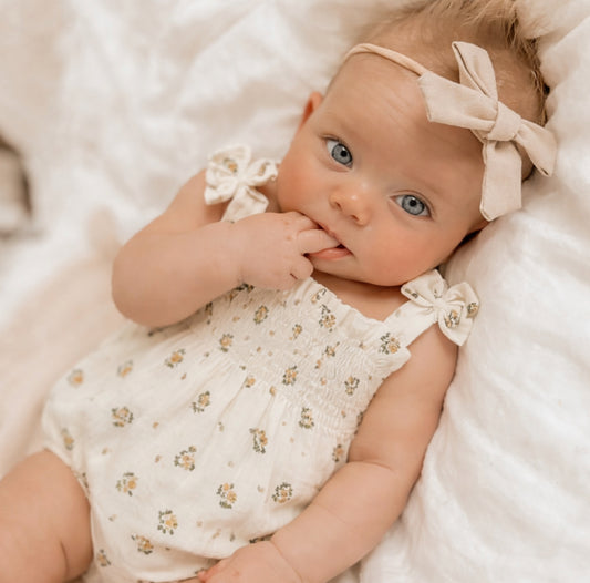 🌸🌸 BABY GIRLS CLOTHING - Special Price-  Lovie floral Romper