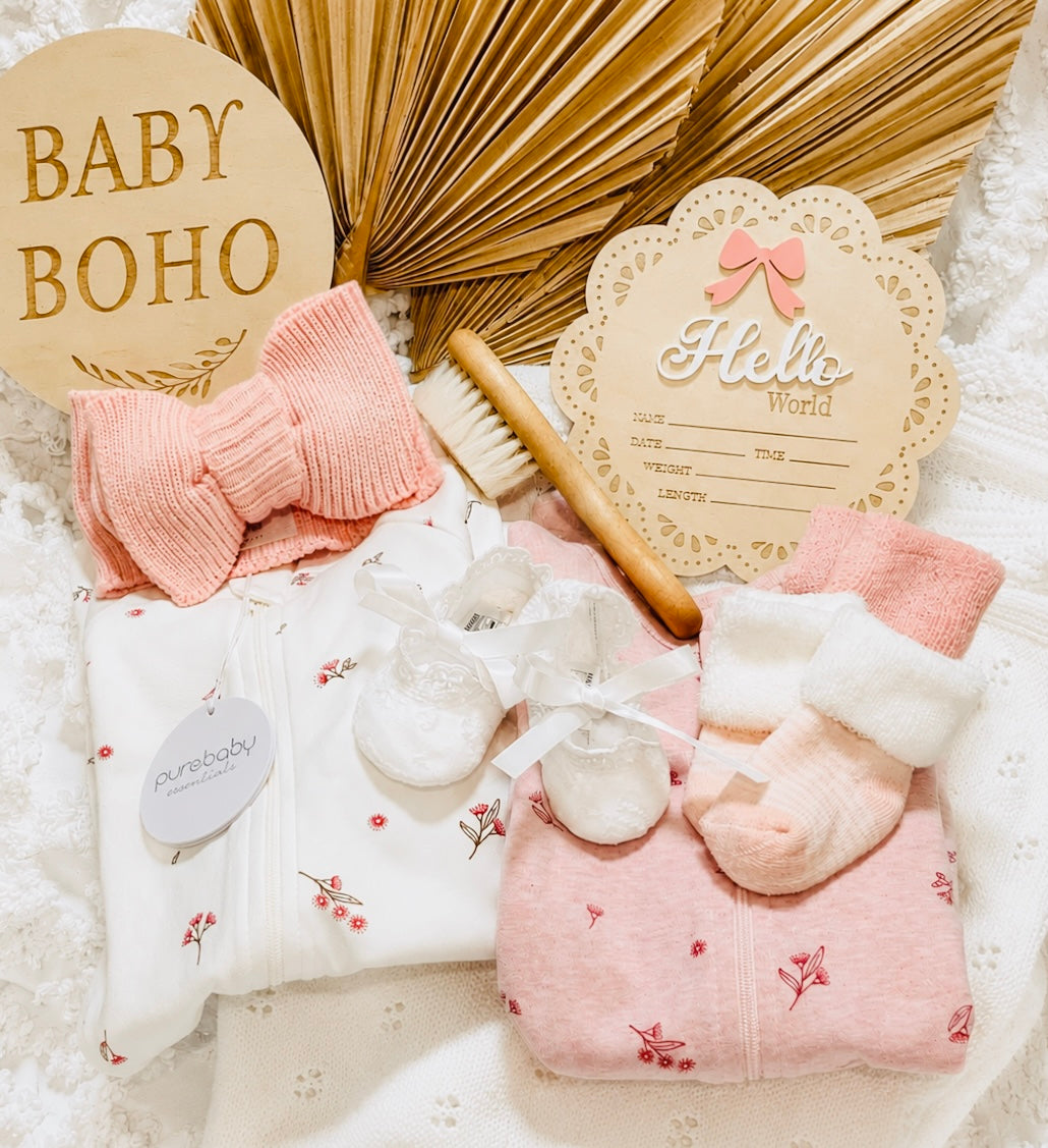 Blossom baby girl’s gift Box - NB