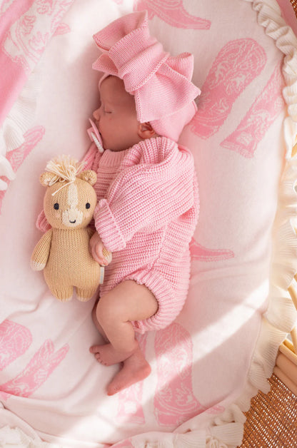 KNIT BLANKET | PINK COWGIRL BOOTS