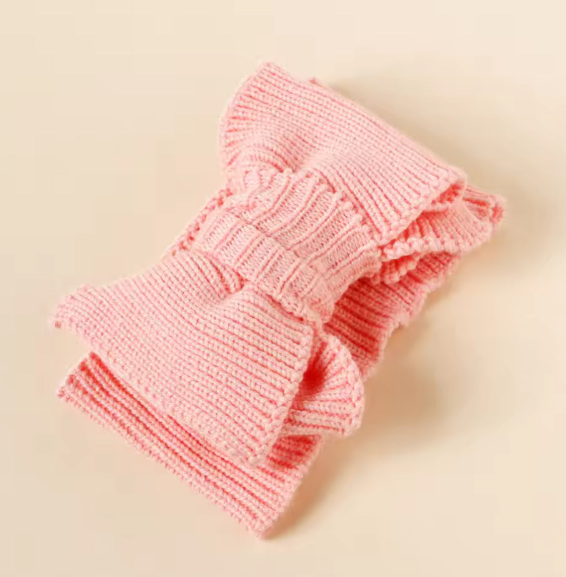 Shellie- knit Topknot