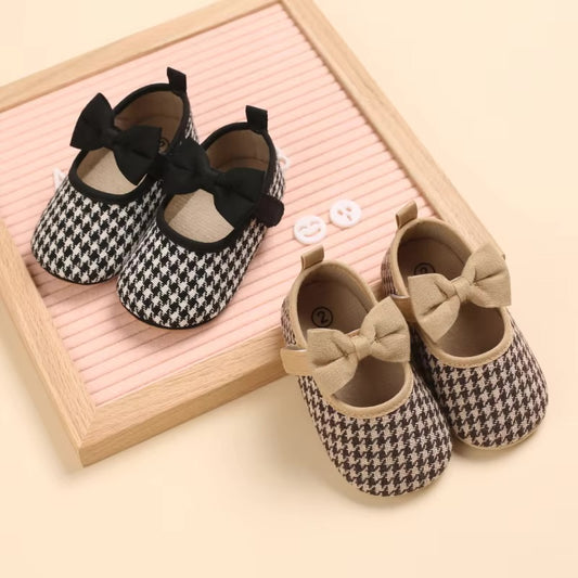 Decoda fashion girl’s fist walker Shoes