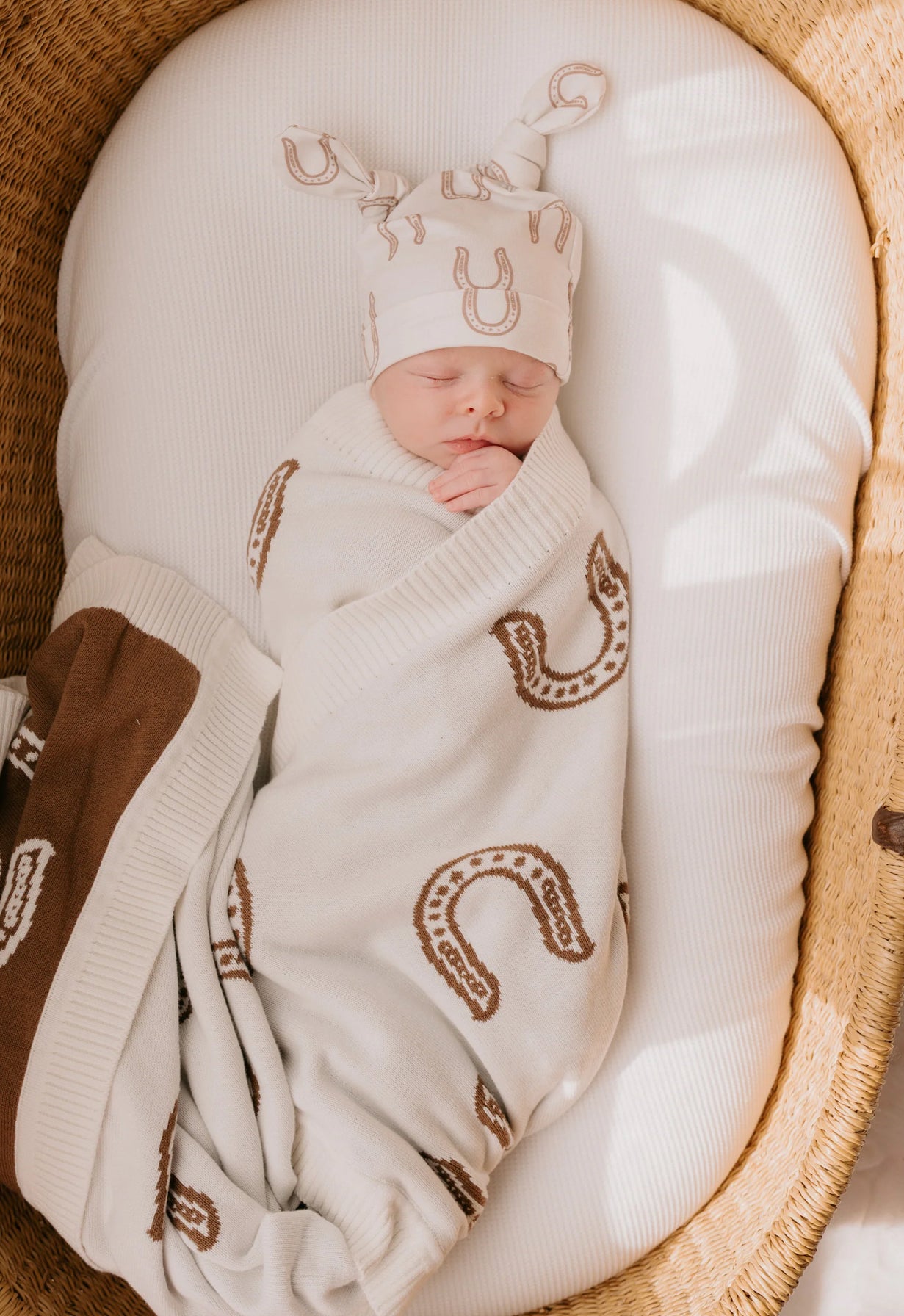 KNIT BLANKET | WESTERN HORSE SHOE